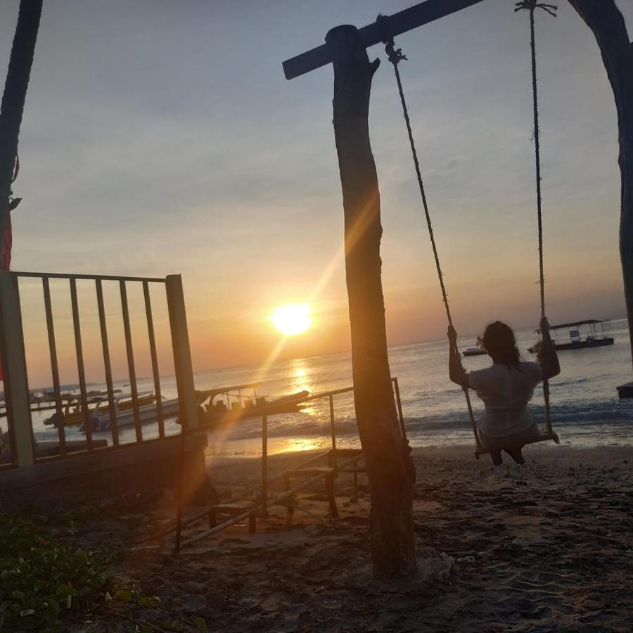 Pi Karya Beach Batununggul Dış mekan fotoğraf